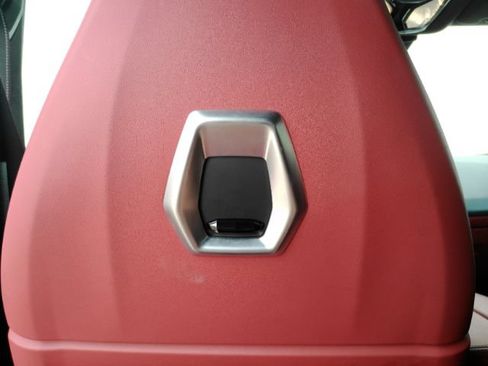 Used 2025 BMW XM AWD/4WD image 30