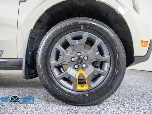Used 2024 Ford Maverick Tremor w/ Tremor Off-Road Package AWD/4WD image 47