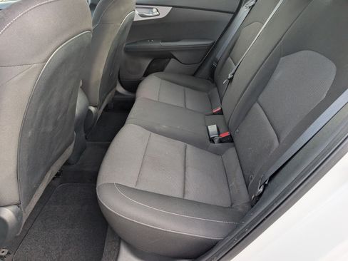 Used 2024 Kia Forte LXS FWD image 23