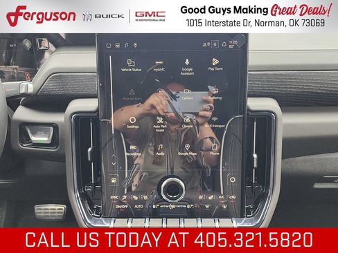 New 2026 GMC Yukon XL AT4 Ultimate AWD/4WD image 30