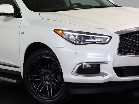 Used 2016 INFINITI QX60 Luxe w/ Premium Plus Package AWD/4WD image 8
