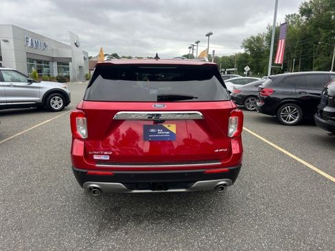 Certified 2022 Ford Explorer Limited w/ Equipment Group 301A image 4