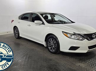 Used 2018 Nissan Altima 2.5 S w/ S Convenience Package video 1
