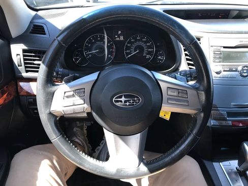Used 2010 Subaru Outback 3.6R Limited w/ Popular Equipment Group 3B AWD/4WD image 23