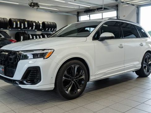 Used 2026 Audi Q7 3.0T Premium Plus AWD/4WD image 3