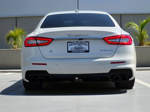 Used 2017 Maserati Quattroporte S GranSport image 11