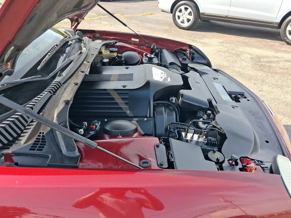 Used 2004 Ford Thunderbird RWD image 14