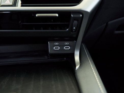 Used 2024 Lexus RX 350 w/ Convenience Package image 55