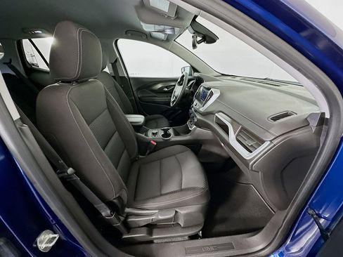 Used 2022 GMC Terrain SLE w/ Driver Convenience Package image 27