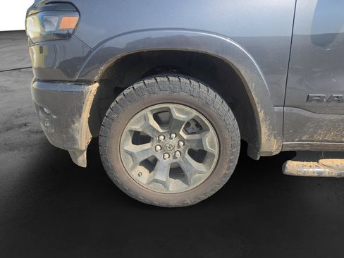 Used 2025 RAM 1500 Big Horn AWD/4WD image 10