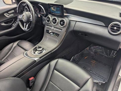 Used 2019 Mercedes-Benz C 300 4MATIC Sedan image 20
