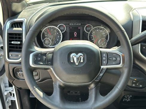 Used 2025 RAM 2500 Big Horn AWD/4WD image 15