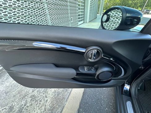 Used 2023 MINI Cooper S FWD image 7