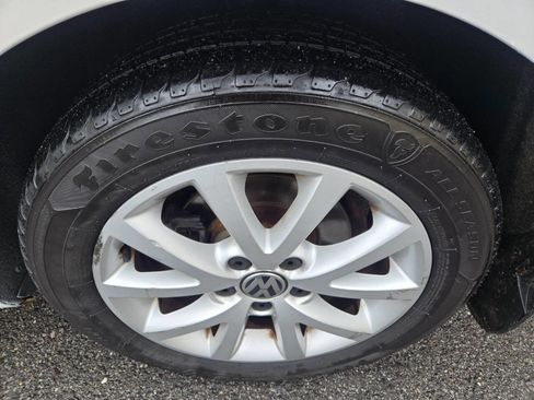 Used 2014 Volkswagen Jetta SE image 39