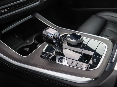 Used 2021 BMW X5 sDrive40i w/ Executive Package 3 image 20