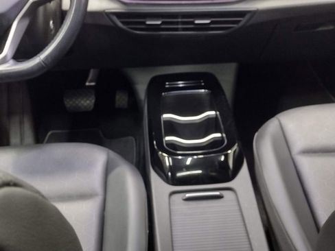 Used 2021 Volkswagen ID.4 Pro S w/ Gradient Package image 36