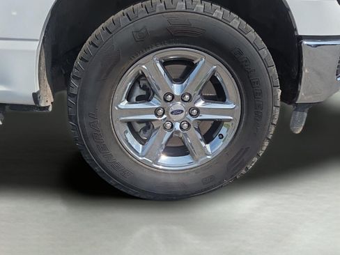 Used 2025 Ford F150 XLT w/ Equipment Group 302A MID AWD/4WD image 21