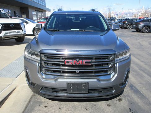 Used 2021 GMC Acadia AT4 w/ Technology Package image 16