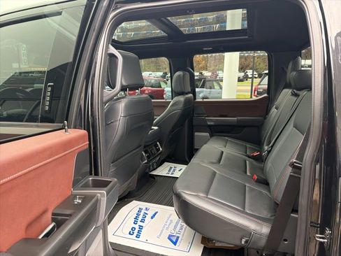 Used 2023 Ford F150 Lariat w/ Equipment Group 502A High image 18