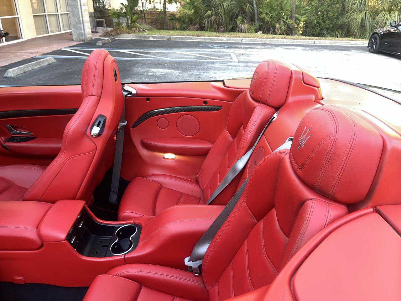 Used 2016 Maserati GranTurismo Sport RWD image 28
