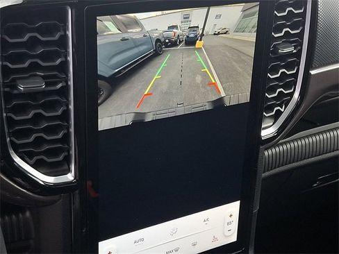 New 2025 Ford Ranger XLT w/ Equipment Group 301A High image 13