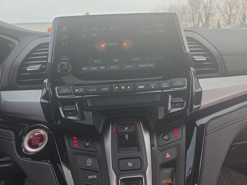 Used 2022 Honda Odyssey Touring image 22