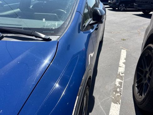 Used 2023 Toyota Prius LE FWD image 2