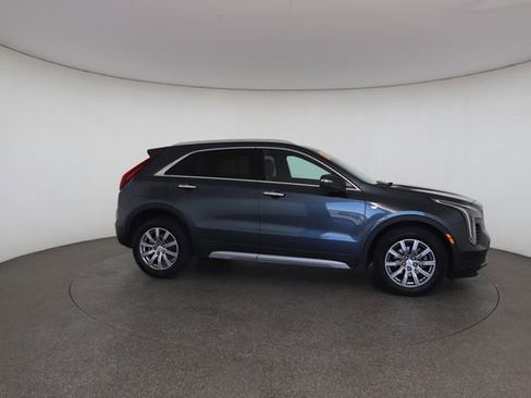 Used 2020 Cadillac XT4 Premium Luxury AWD/4WD image 24