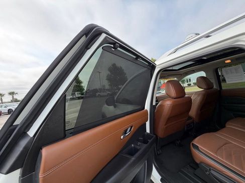 Certified 2024 Nissan Pathfinder Platinum w/ Cargo Package FWD image 27