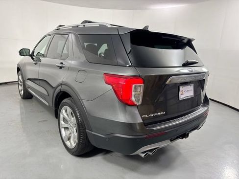 Used 2020 Ford Explorer Platinum w/ Premium Technology Package AWD/4WD image 33