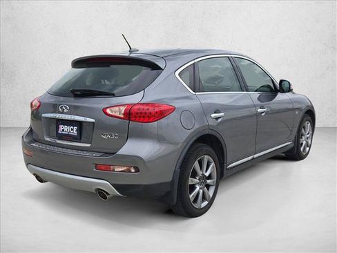 Used 2017 INFINITI QX50 2WD image 3