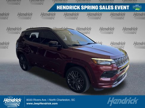 Used 2022 Jeep Compass High Altitude image 1