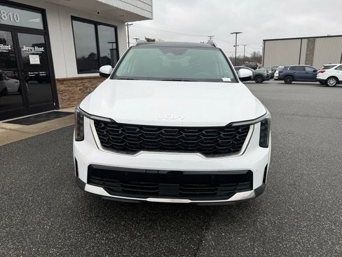 Used 2025 Kia Sorento S w/ Panoramic Sunroof Package image 10