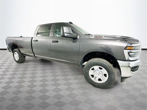 New 2026 RAM 2500 Tradesman w/ Chrome Appearance Group image 3