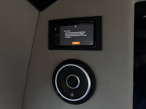 Used 2016 Mercedes-Benz Sprinter 2500 image 37