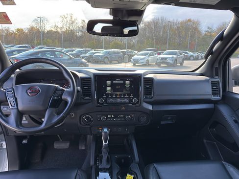 Certified 2022 Nissan Frontier PRO-4X w/ Pro-4X Premium Package image 29