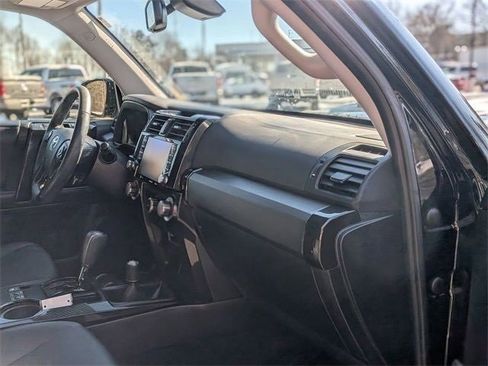 Used 2021 Toyota 4Runner Venture w/ Moonroof Package image 11