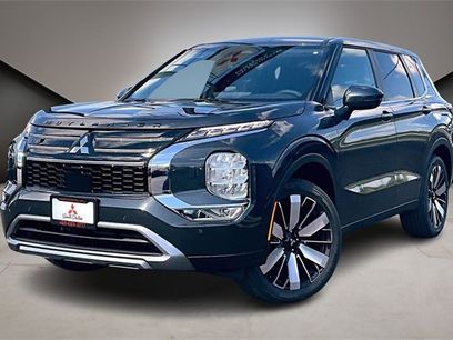 New 2025 Mitsubishi Outlander SE