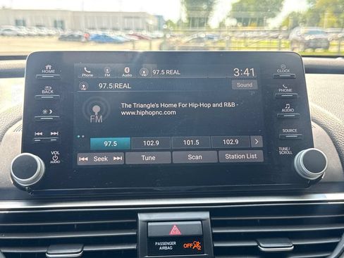 Certified 2019 Honda Accord Sport image 26