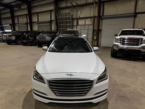 Used 2016 Hyundai Genesis 3.8 w/ Option Group 04 RWD image 10
