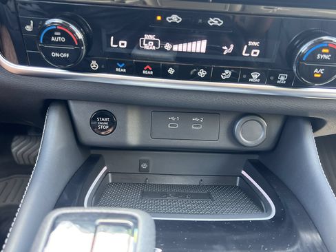 New 2026 Nissan Rogue Platinum AWD/4WD image 6
