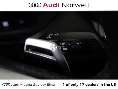 Used 2023 Audi e-tron GT Prestige w/ Prestige Package image 32
