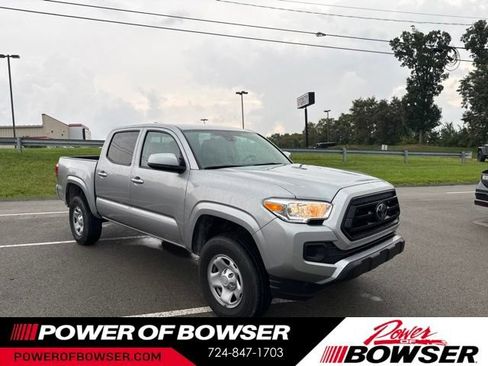Used 2023 Toyota Tacoma SR AWD/4WD image 9