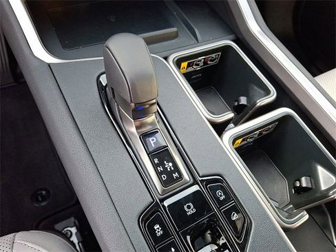 Used 2025 Lexus TX 350 AWD image 13