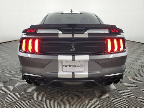 Used 2021 Ford Mustang Shelby GT500 w/ Technology Package RWD image 5