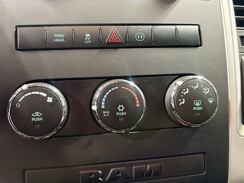 Used 2011 RAM 1500 Big Horn AWD/4WD image 17