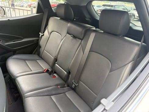 Used 2017 Hyundai Santa Fe Sport 2.0T FWD image 8