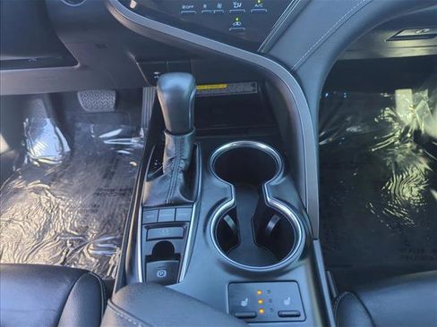 Used 2019 Toyota Camry XSE image 14