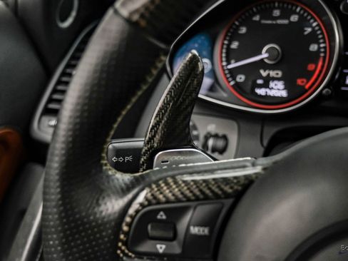 Used 2010 Audi R8 V10 image 50