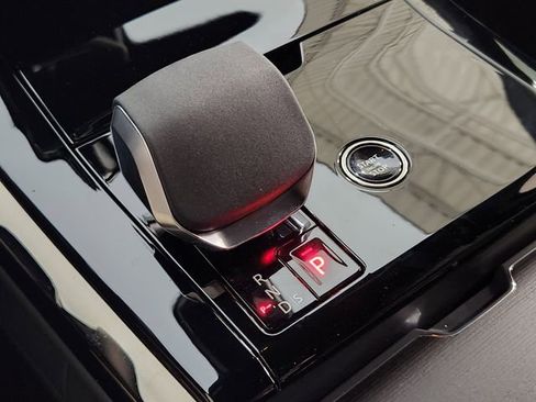 New 2026 Land Rover Range Rover Sport Dynamic SE image 18